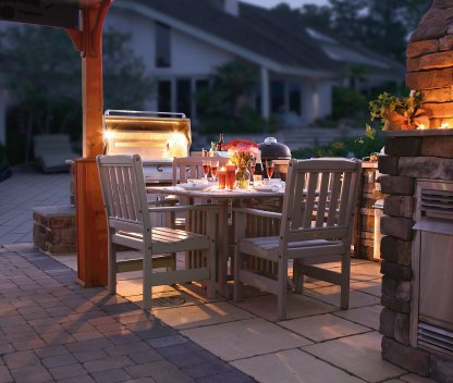 English Garden Dining Chair w/ Arms Rustic Colors - Image 3